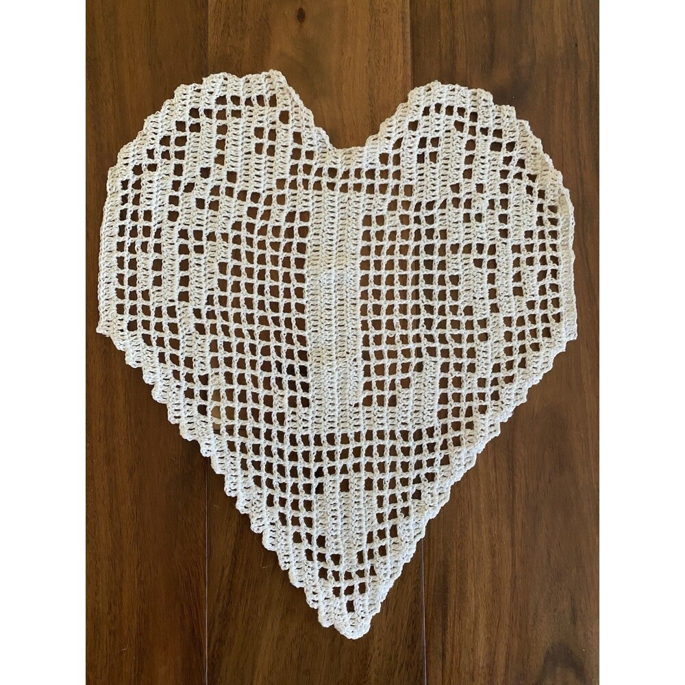 Handmade Crochet Doily Filet Monogram Heart Letter L White